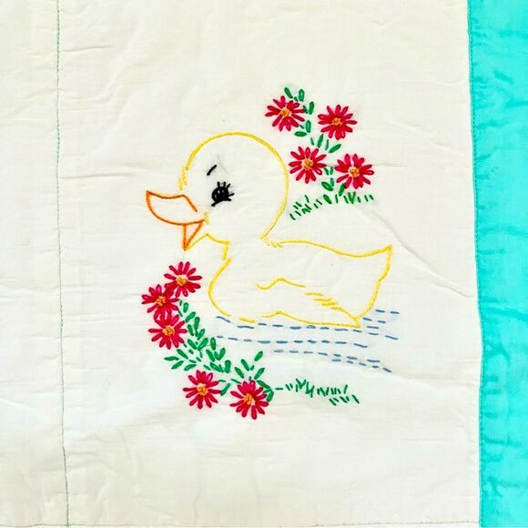 Handcrafted Hand Embroidered Baby Blanket with Animals Baby Shower Gift - Picture 4 of 12